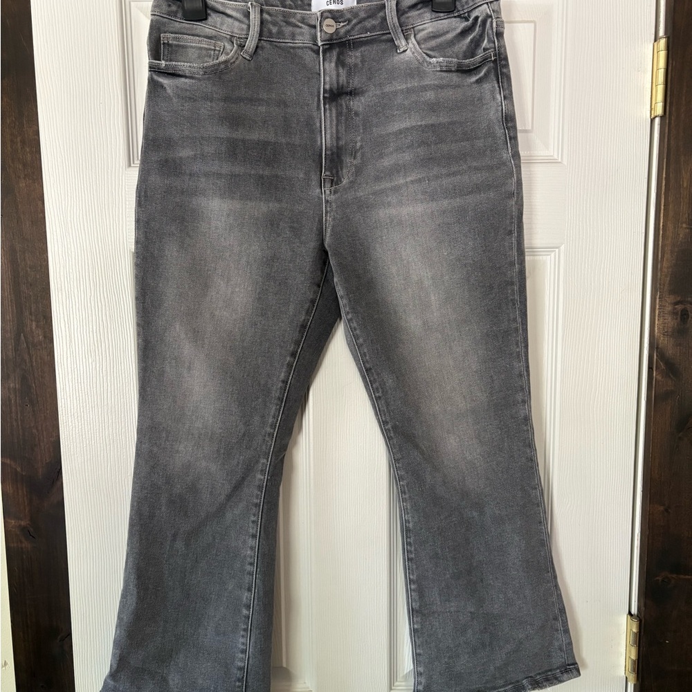 Ceros Chic Gray Flare Women's Jeans